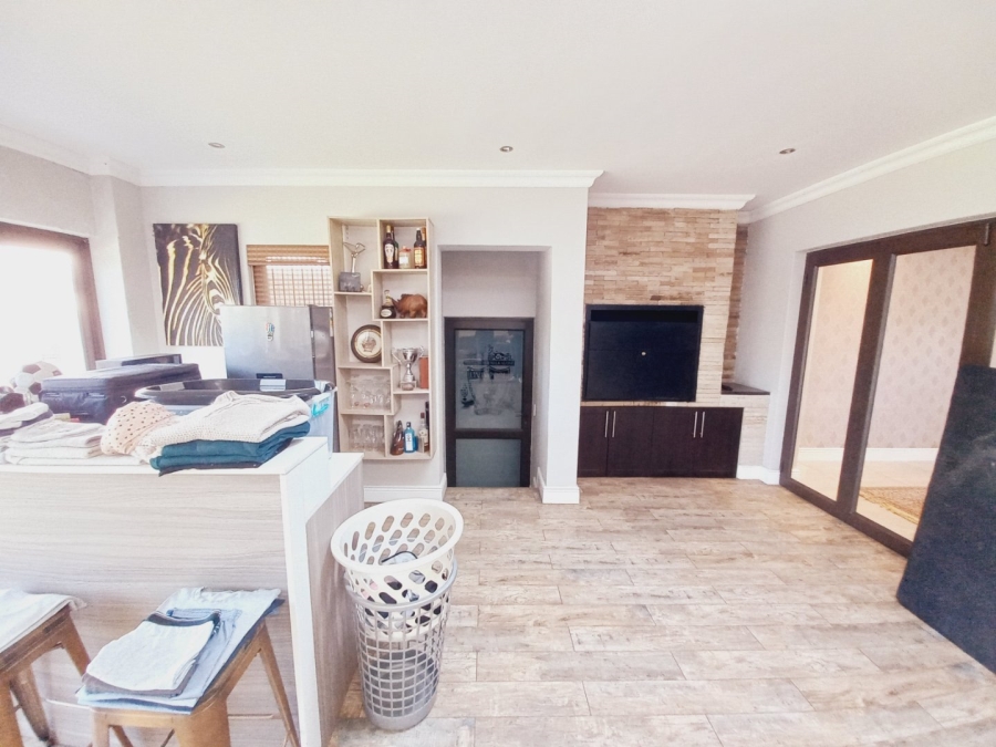 3 Bedroom Property for Sale in Sunnyridge Gauteng