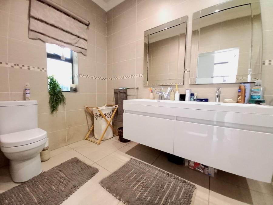 3 Bedroom Property for Sale in Sunnyridge Gauteng