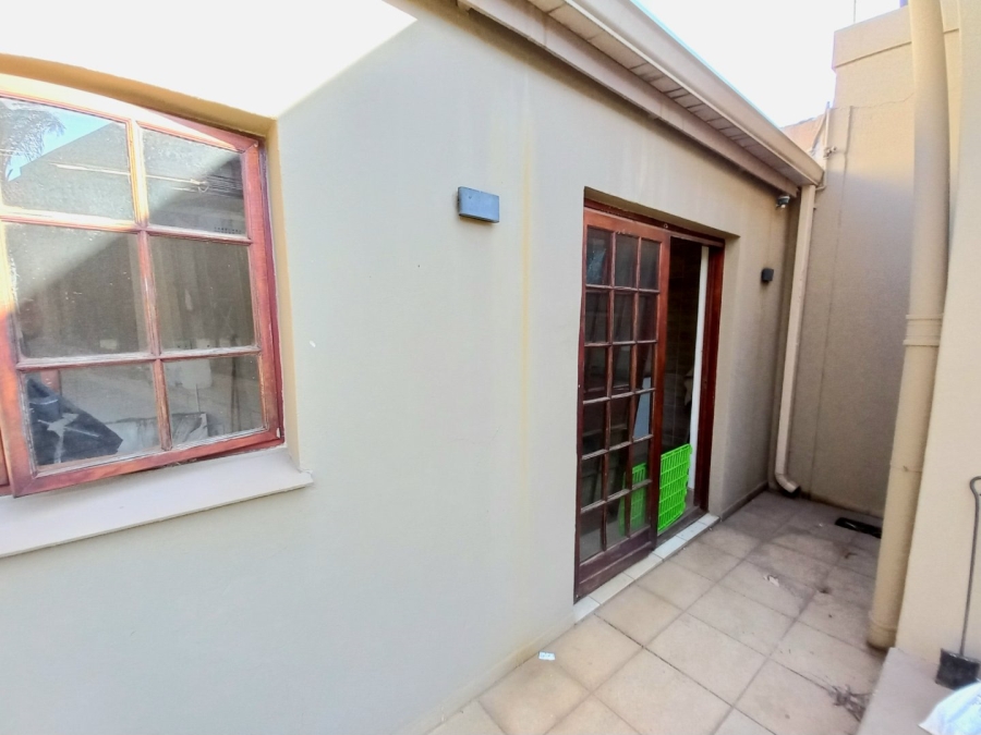 3 Bedroom Property for Sale in Sunnyridge Gauteng