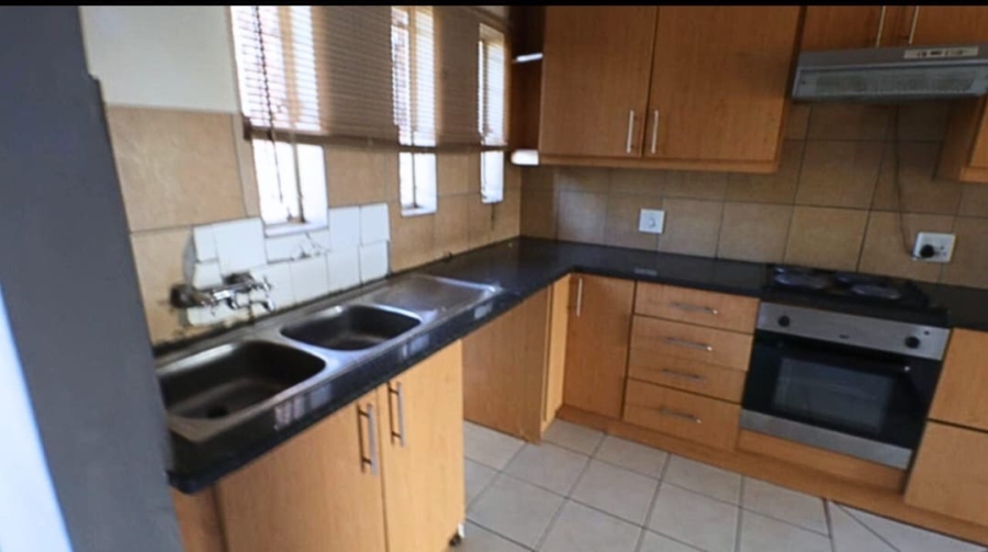 To Let 2 Bedroom Property for Rent in Doornpoort Gauteng