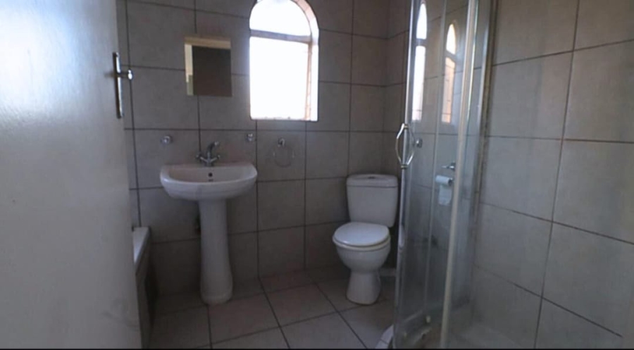 To Let 2 Bedroom Property for Rent in Doornpoort Gauteng