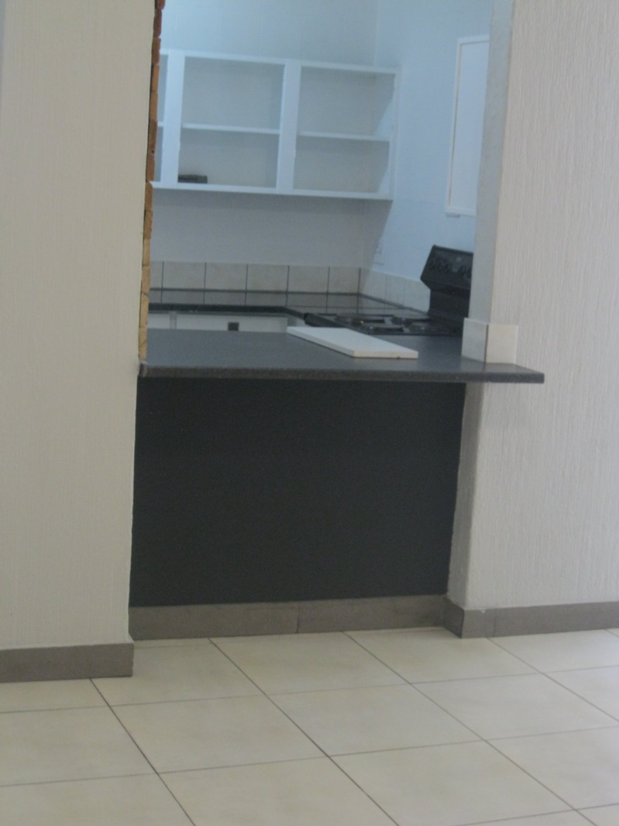 To Let 3 Bedroom Property for Rent in Riviera Gauteng