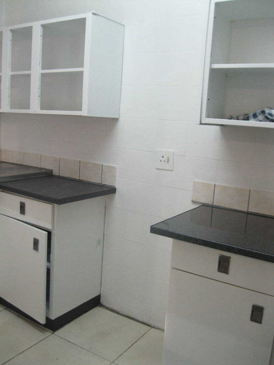 To Let 3 Bedroom Property for Rent in Riviera Gauteng