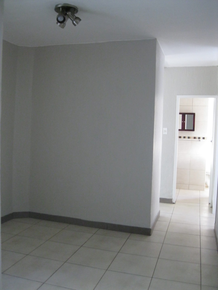 To Let 3 Bedroom Property for Rent in Riviera Gauteng