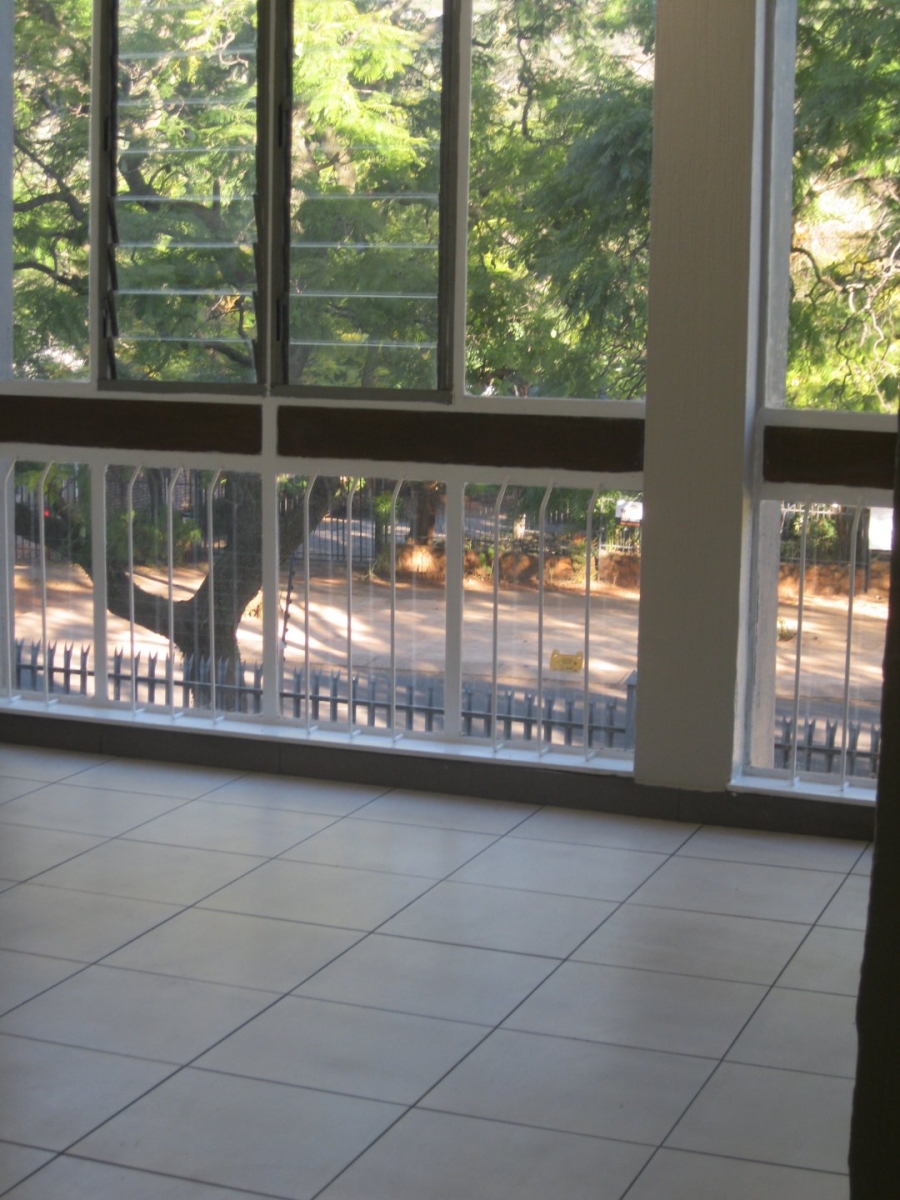 To Let 3 Bedroom Property for Rent in Riviera Gauteng