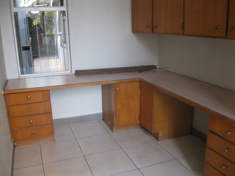 To Let 3 Bedroom Property for Rent in Riviera Gauteng