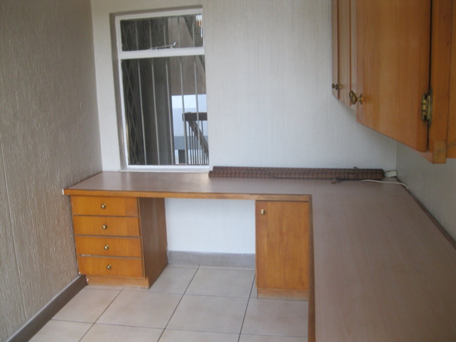 To Let 3 Bedroom Property for Rent in Riviera Gauteng