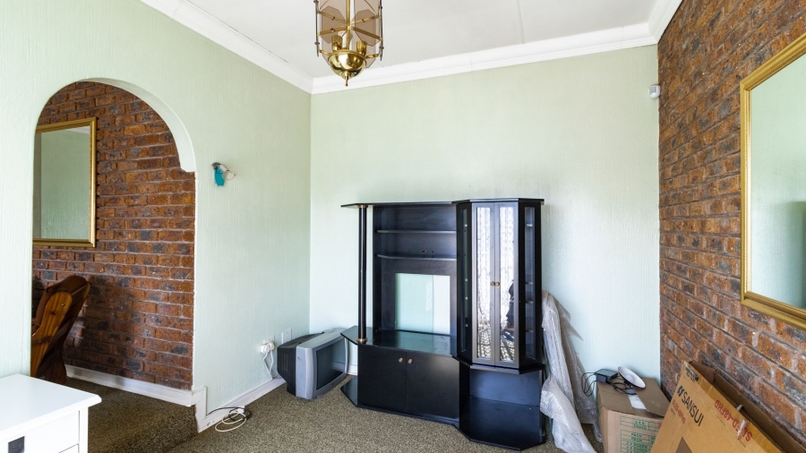 3 Bedroom Property for Sale in Bonaero Park Gauteng