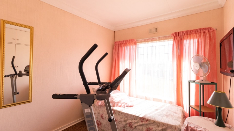 3 Bedroom Property for Sale in Bonaero Park Gauteng