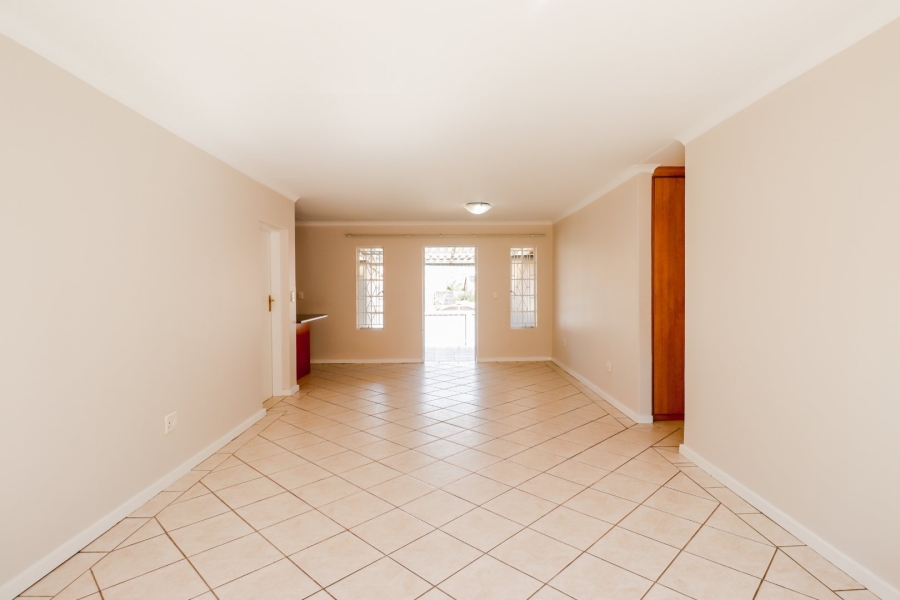 To Let 3 Bedroom Property for Rent in Kosmosdal Gauteng