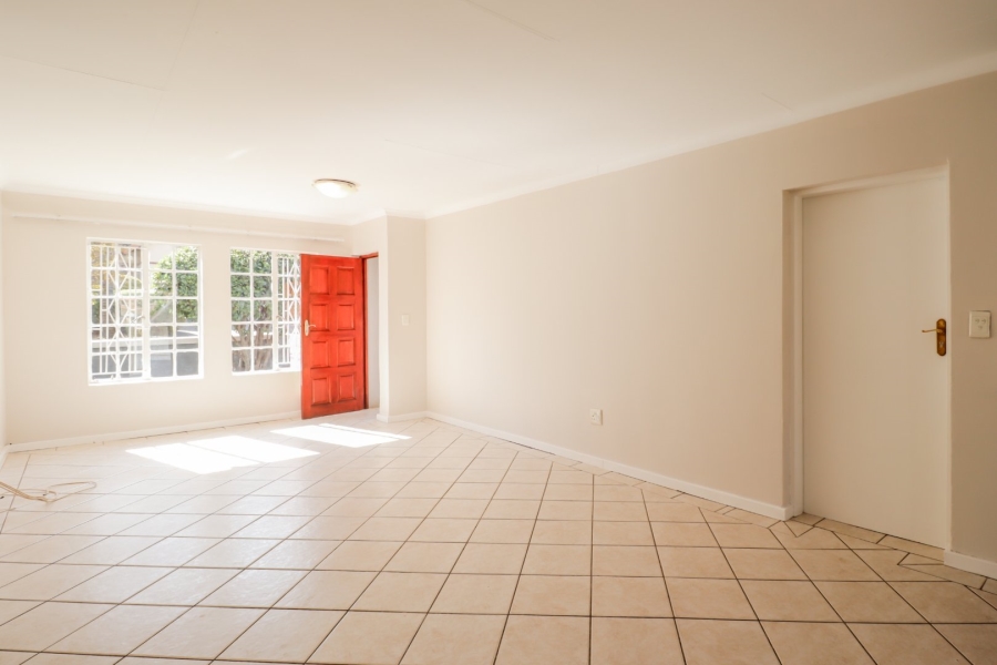 To Let 3 Bedroom Property for Rent in Kosmosdal Gauteng