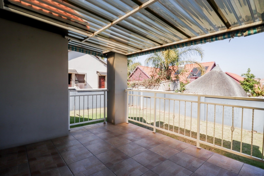 To Let 3 Bedroom Property for Rent in Kosmosdal Gauteng