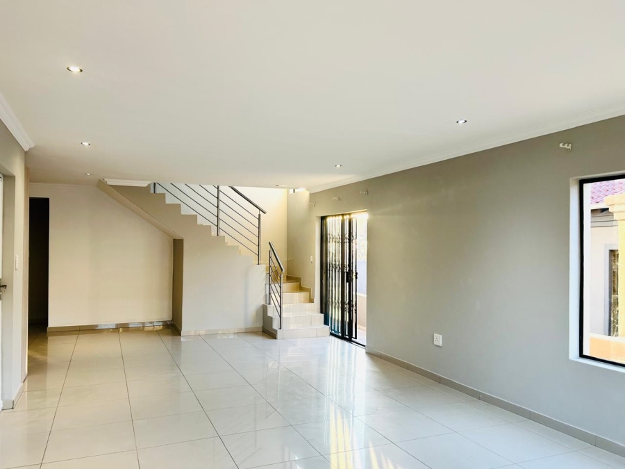 To Let 3 Bedroom Property for Rent in Sagewood Gauteng