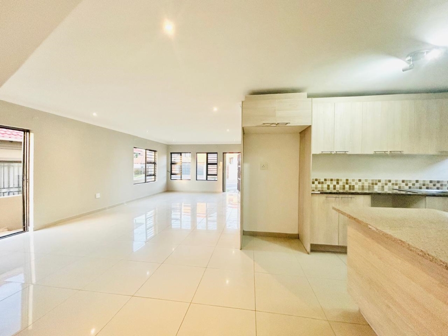 To Let 3 Bedroom Property for Rent in Sagewood Gauteng