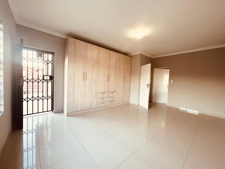 To Let 3 Bedroom Property for Rent in Sagewood Gauteng
