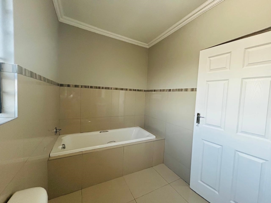 To Let 3 Bedroom Property for Rent in Sagewood Gauteng