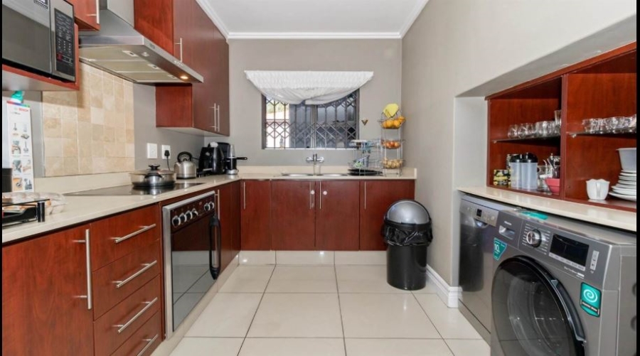 3 Bedroom Property for Sale in Bedfordview Gauteng
