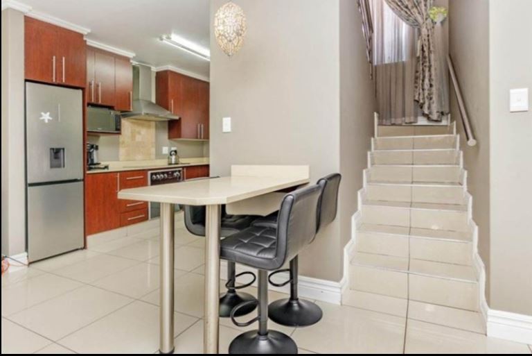 3 Bedroom Property for Sale in Bedfordview Gauteng