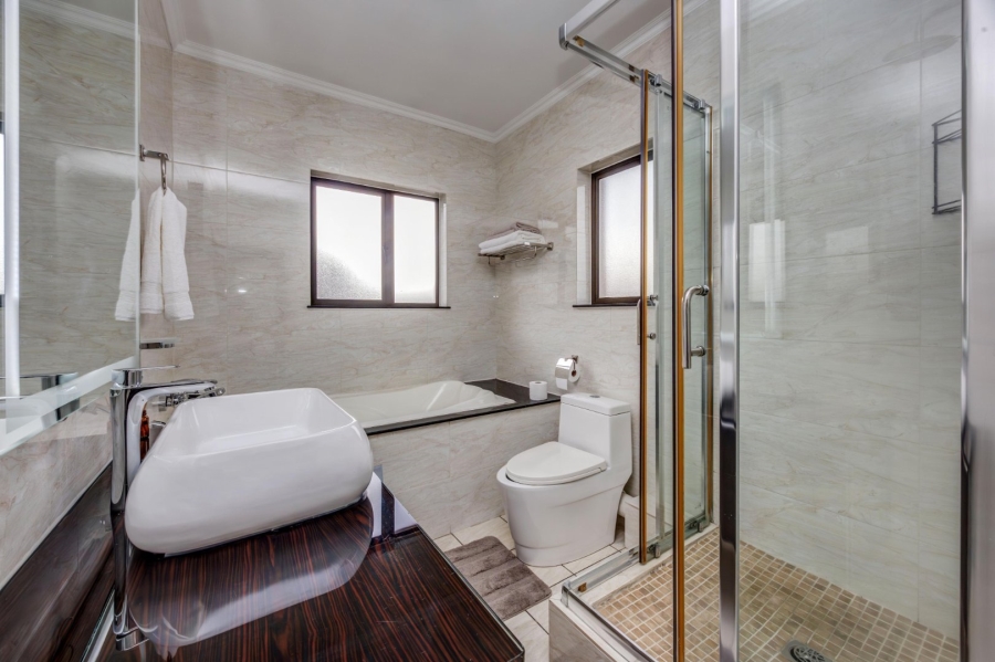 To Let 2 Bedroom Property for Rent in Maroeladal Gauteng
