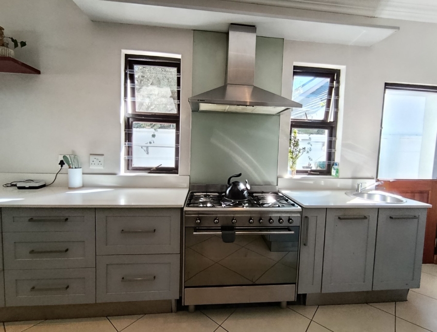 To Let 3 Bedroom Property for Rent in Craighall Park Gauteng