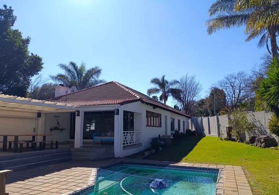 To Let 3 Bedroom Property for Rent in Craighall Park Gauteng