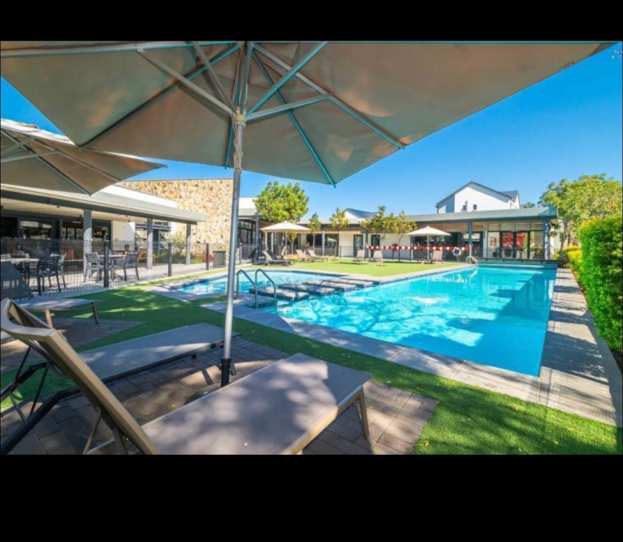 To Let 3 Bedroom Property for Rent in Crowthorne AH Gauteng