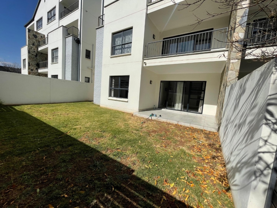 To Let 3 Bedroom Property for Rent in Crowthorne AH Gauteng