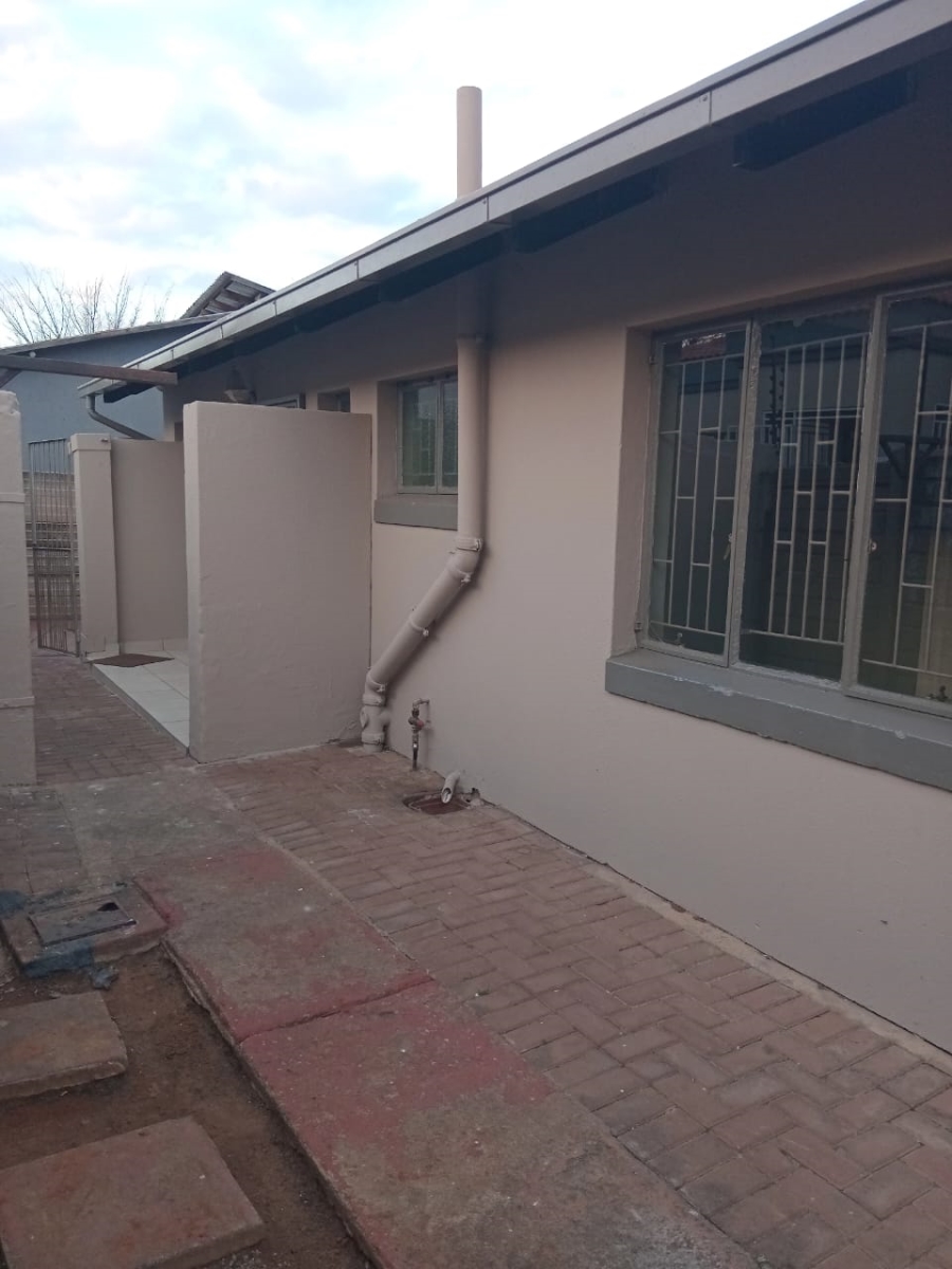 To Let 3 Bedroom Property for Rent in Elandspoort Gauteng