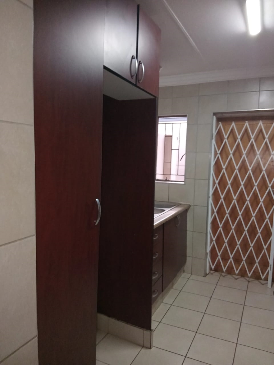 To Let 3 Bedroom Property for Rent in Elandspoort Gauteng