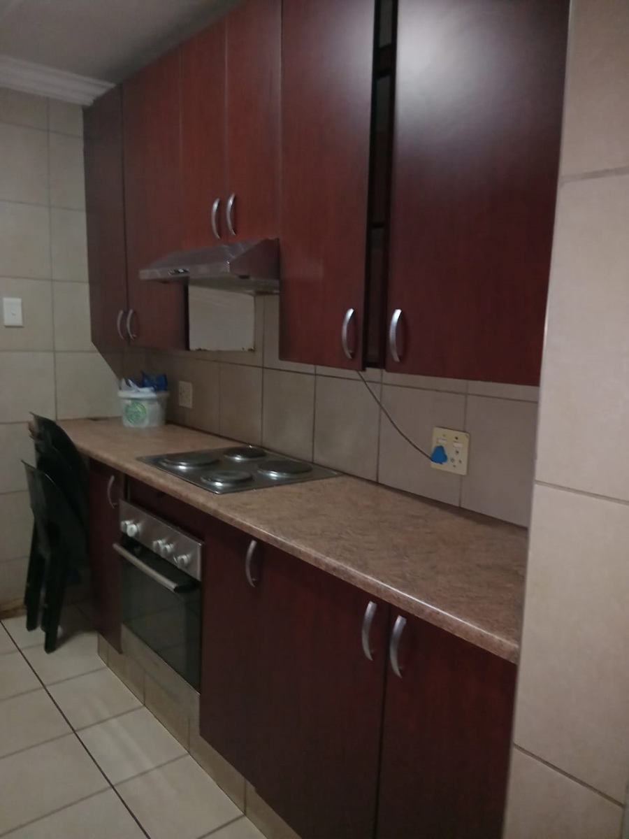 To Let 3 Bedroom Property for Rent in Elandspoort Gauteng