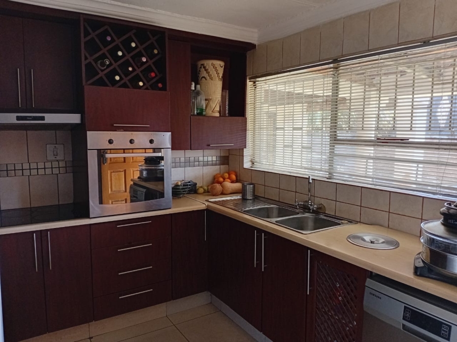 3 Bedroom Property for Sale in Montana Tuine Gauteng