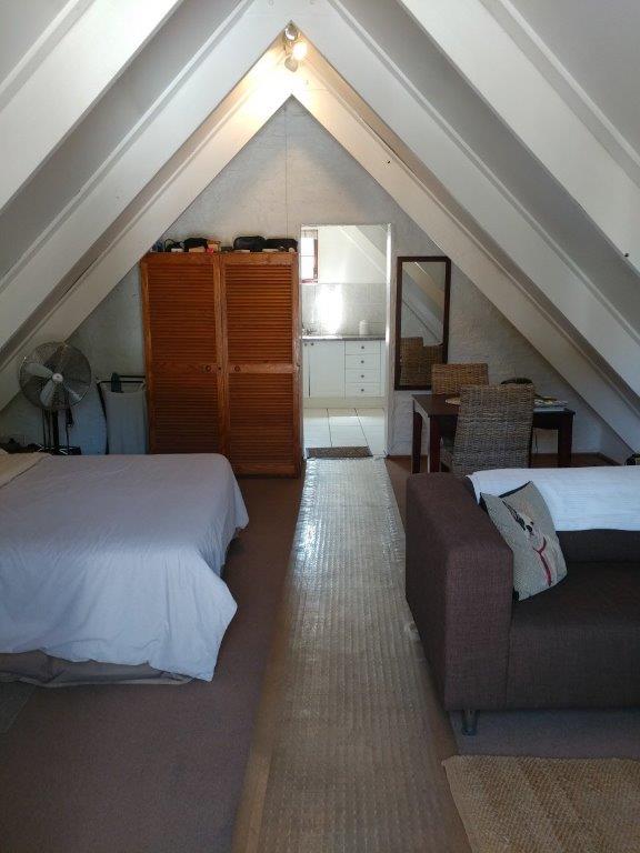 To Let  Bedroom Property for Rent in Bryanston East Gauteng