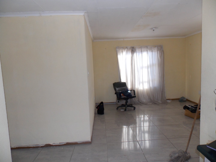 3 Bedroom Property for Sale in Buhle Park Gauteng