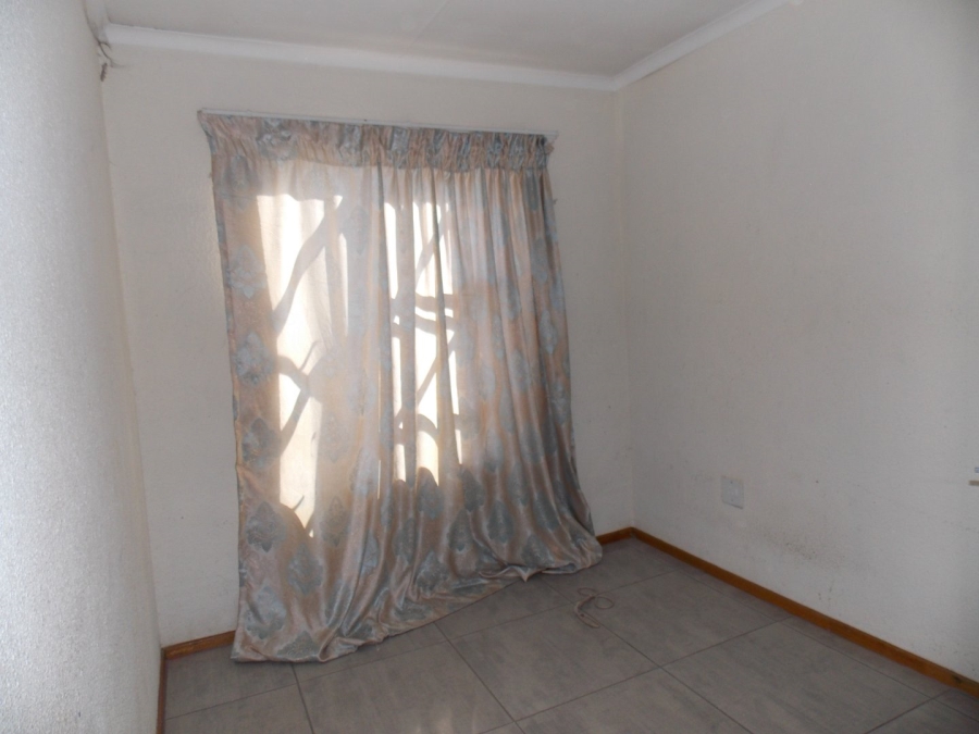 3 Bedroom Property for Sale in Buhle Park Gauteng
