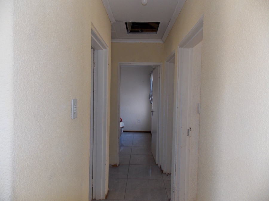 3 Bedroom Property for Sale in Buhle Park Gauteng