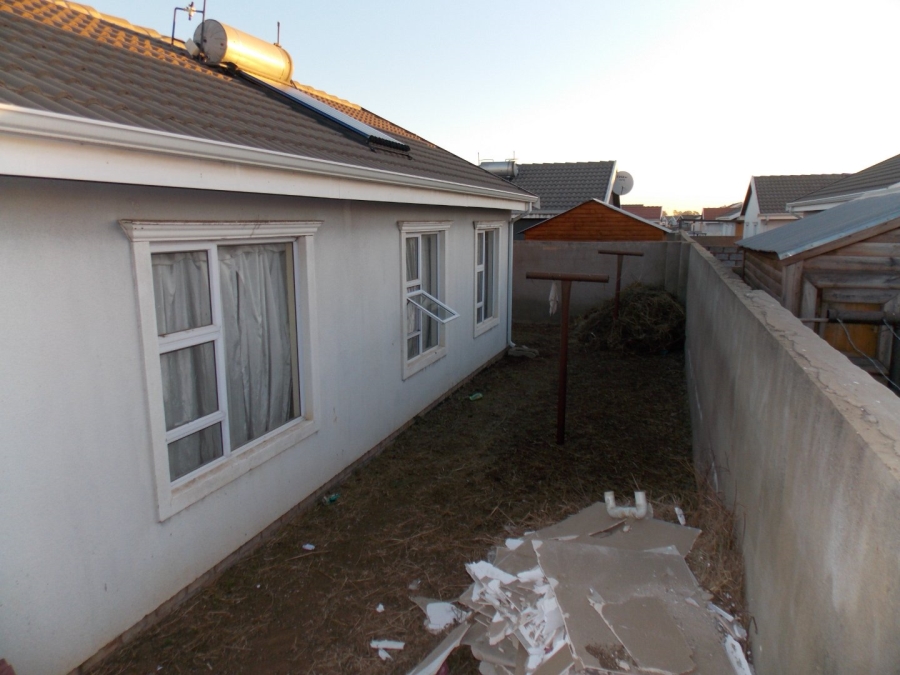 3 Bedroom Property for Sale in Buhle Park Gauteng