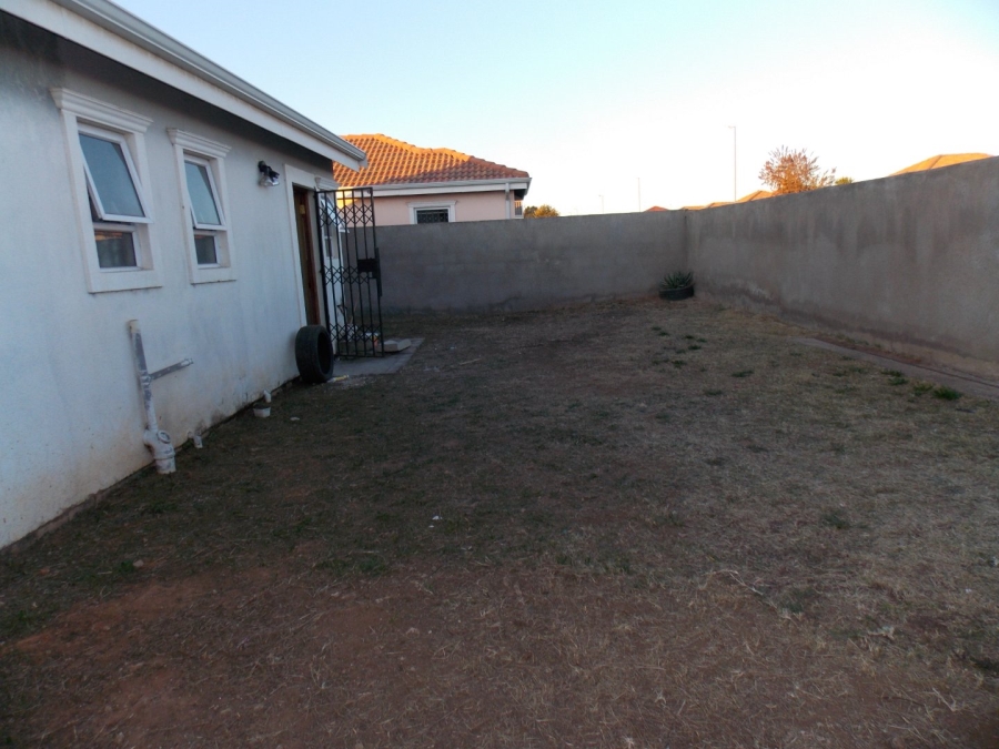 3 Bedroom Property for Sale in Buhle Park Gauteng