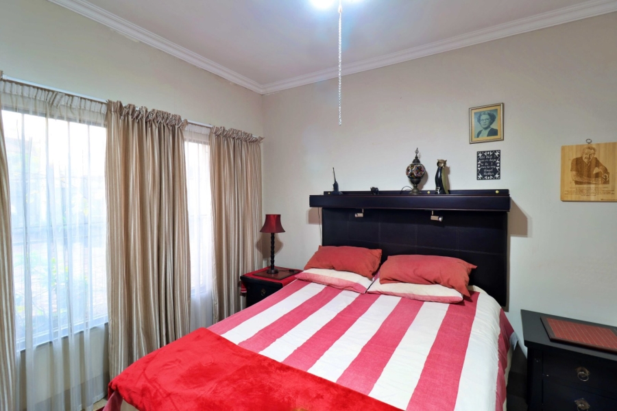4 Bedroom Property for Sale in Garsfontein Gauteng