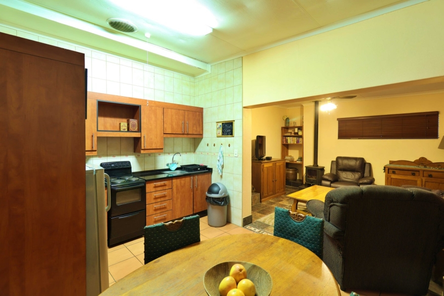 4 Bedroom Property for Sale in Garsfontein Gauteng