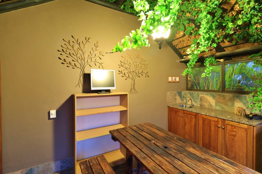 4 Bedroom Property for Sale in Garsfontein Gauteng