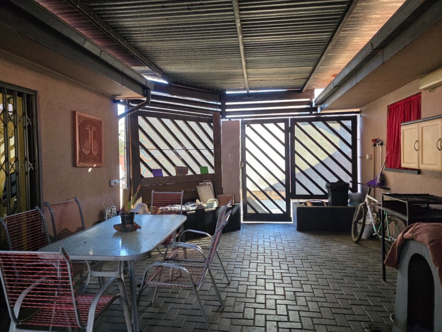 3 Bedroom Property for Sale in Vanderbijlpark SE 7 Gauteng
