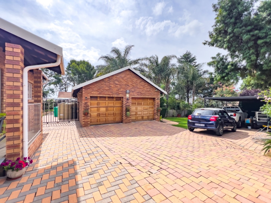 3 Bedroom Property for Sale in The Reeds Gauteng