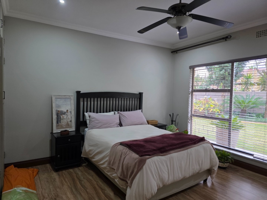 4 Bedroom Property for Sale in Vanderbijlpark SE 3 Gauteng