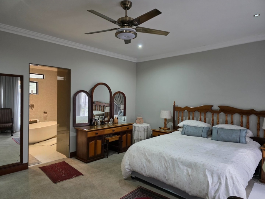 4 Bedroom Property for Sale in Vanderbijlpark SE 3 Gauteng