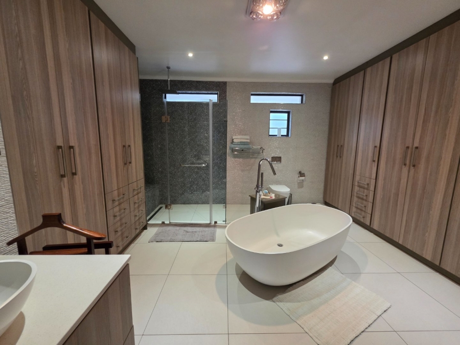 4 Bedroom Property for Sale in Vanderbijlpark SE 3 Gauteng