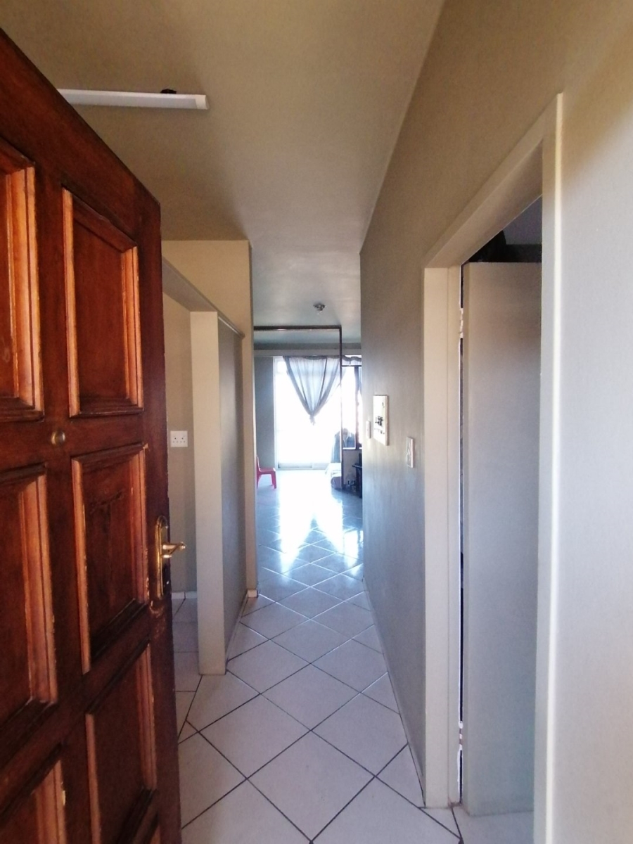 1 Bedroom Property for Sale in Pretoria Central Gauteng