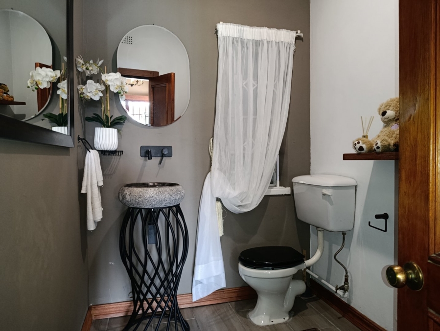 To Let 4 Bedroom Property for Rent in Highlands North Gauteng