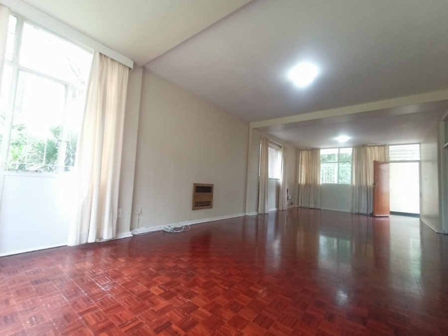 To Let 2 Bedroom Property for Rent in Atholl Gauteng