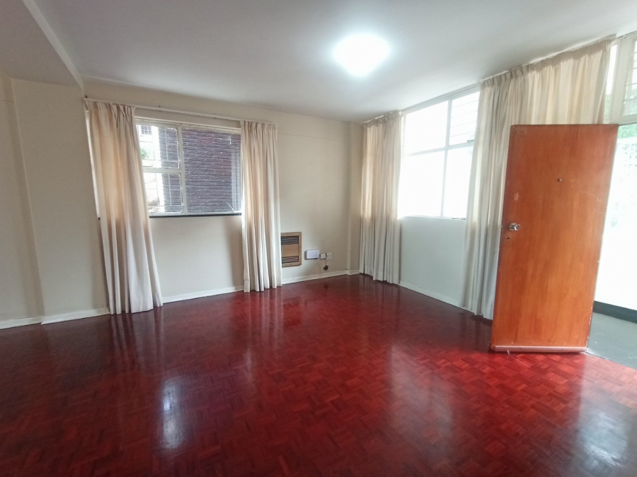 To Let 2 Bedroom Property for Rent in Atholl Gauteng