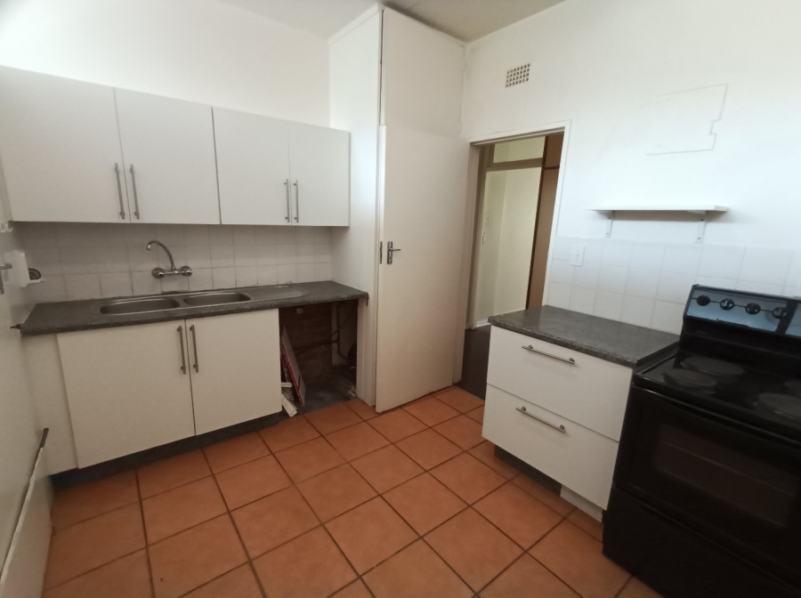 To Let 2 Bedroom Property for Rent in Atholl Gauteng